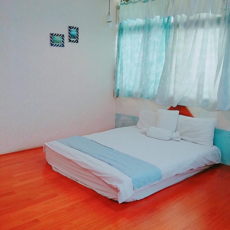 Pu Shi Homestay Yuli Buitenkant foto