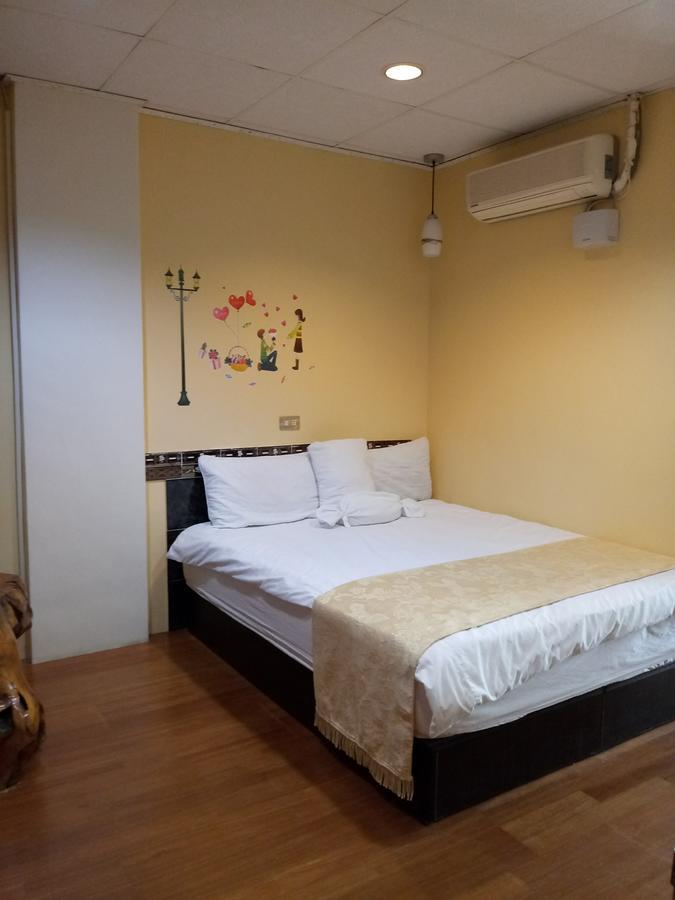 Pu Shi Homestay Yuli Buitenkant foto